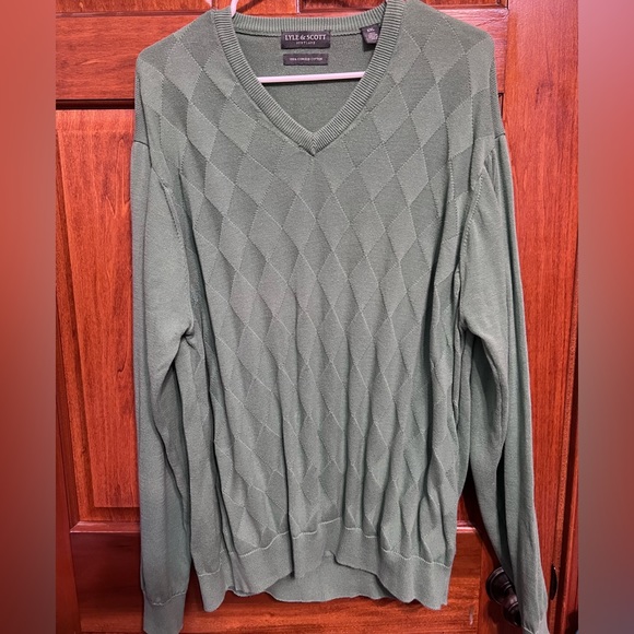 Lyle & Scott Other - Lyle Scott Men Sweater XXL Green 100% Combed Cotton VNeck Scotland